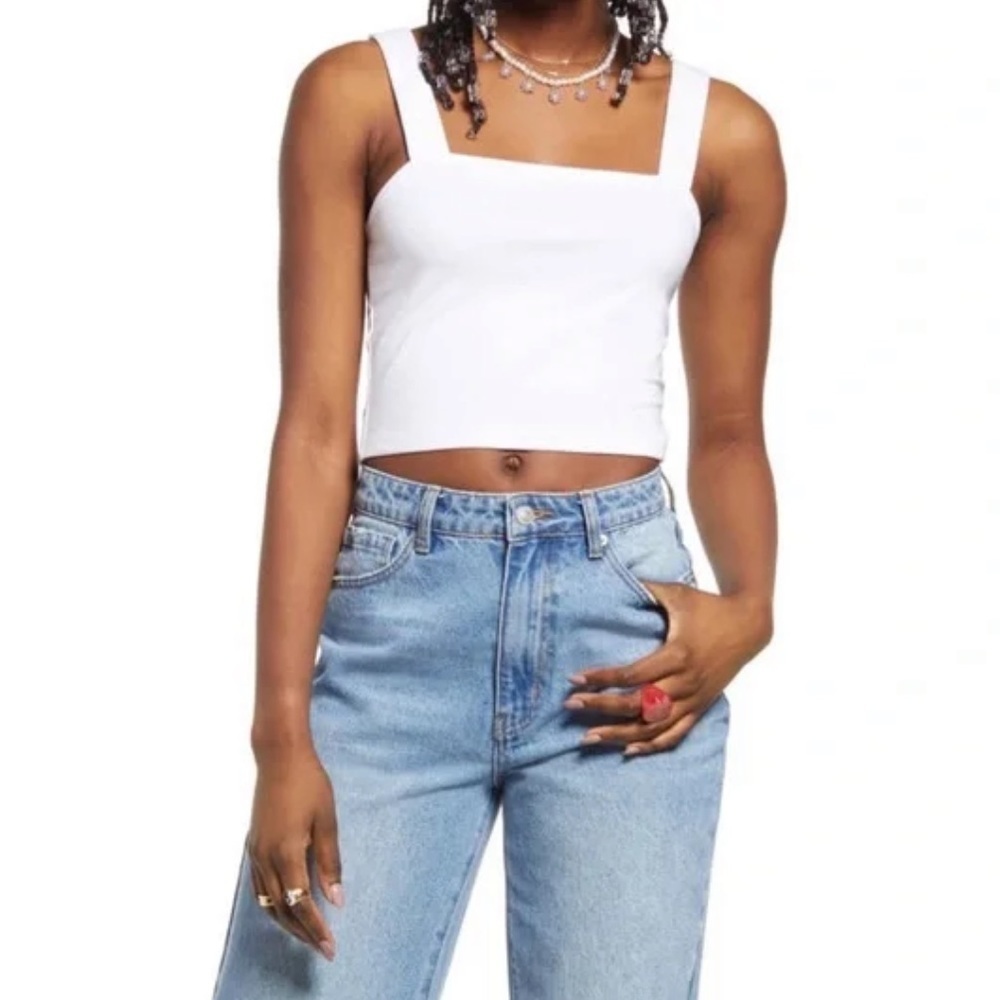 NEW Nordstrom 2022 White Cropped Tank Top Minimalist Wide Strap Square Neck Crop